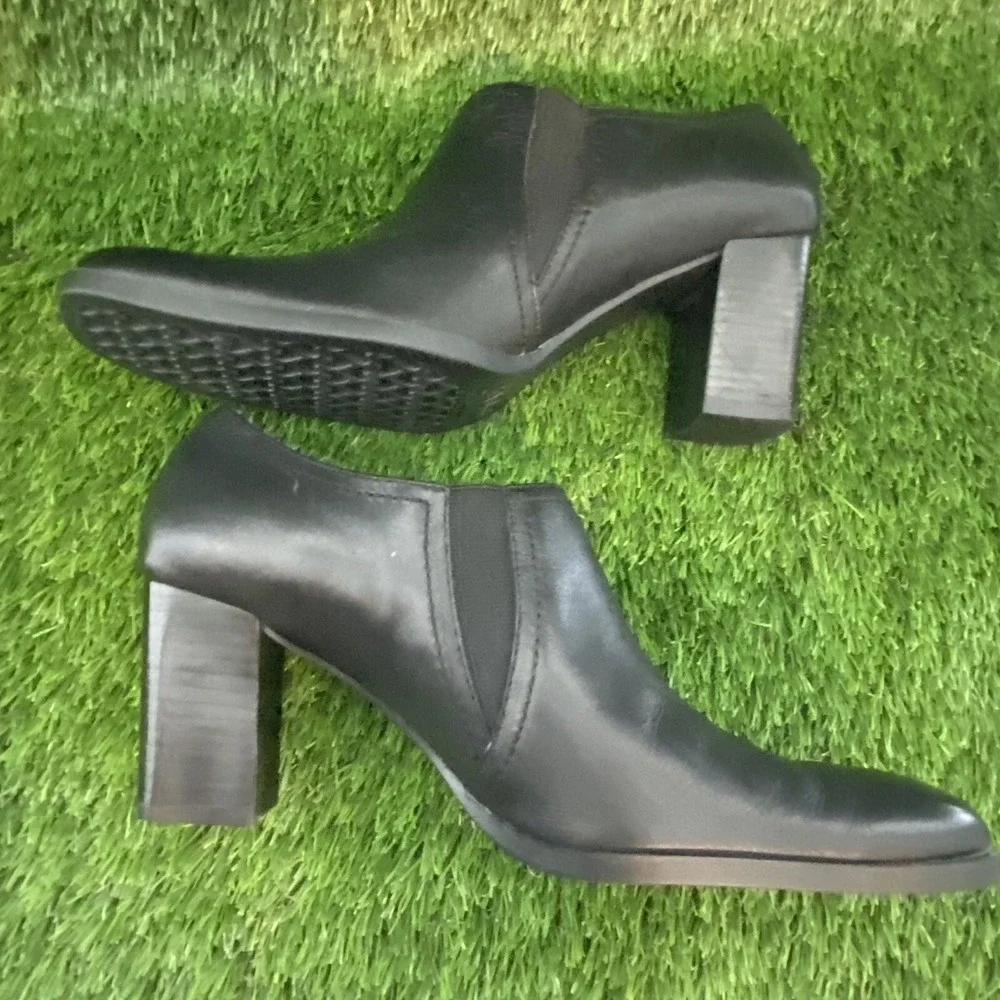Prima‎ Tonya Booties Leather Black Size 8.5M